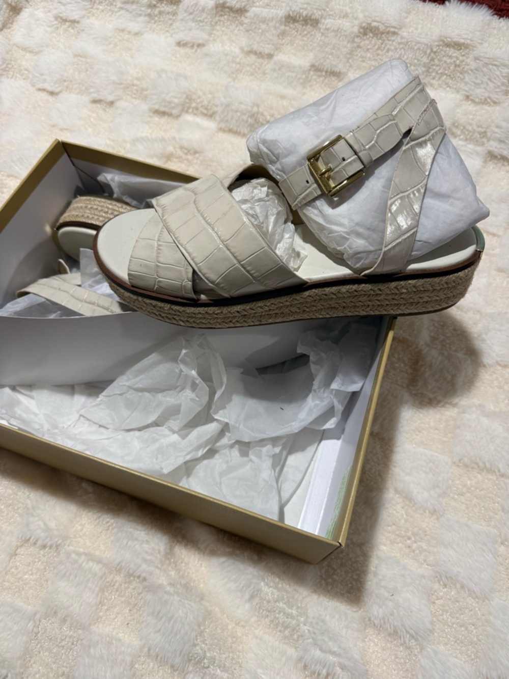 NWT Michael Kors Abbott Espadrille Platform Sandals Cream Croc Embossed Size 9 - Picture 2 of 10